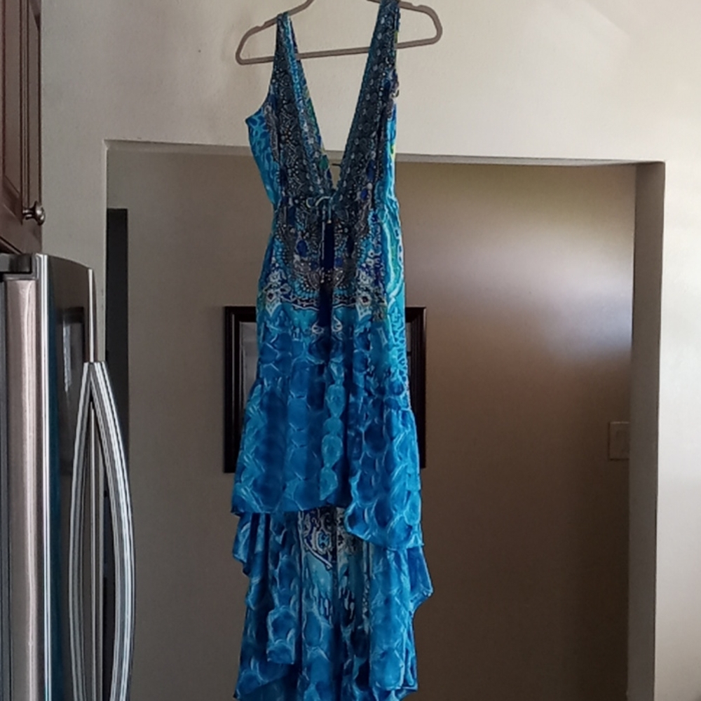 Beautiful hi lo lo moda dress size L/XL